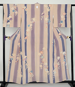 縞暈しに枝垂れ桜の小紋