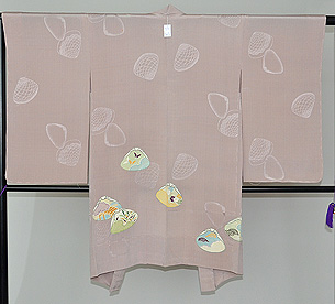 貝合わせの図絵羽織