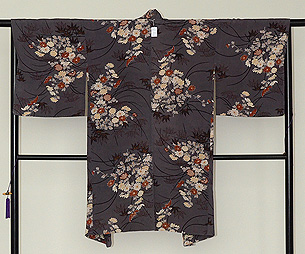縮緬地菊の図羽織