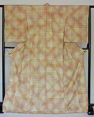 格子にぼかし菱文様紬