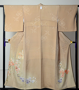 ベージュ地桜の付下