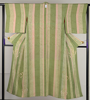 バラのアールデコ調散歩着