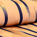 芥子の花に縦絣散歩着　質感・風合