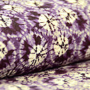 紫根染絞り袷小紋　一つ紋