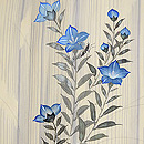 錦紗地縞とこおろぎに桔梗、薄の図お散歩着　質感・風合