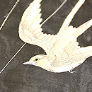 飛翔燕の図紗羽織　質感・風合