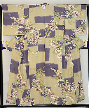 菊と梅のレトロ小紋