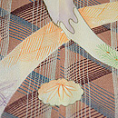 短冊に菊散らし文様散歩着　質感・風合