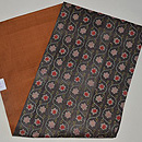 墨黒絹地花唐草　帯裏