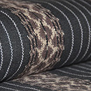 木綿地絣名古屋帯　質感・風合