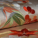 金襴花丸紋開き名古屋帯　質感・風合