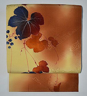 山葡萄染め名古屋帯