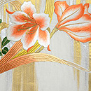 百合と諸喝采（ショカッサイ）の図開き名古屋帯 　前中心