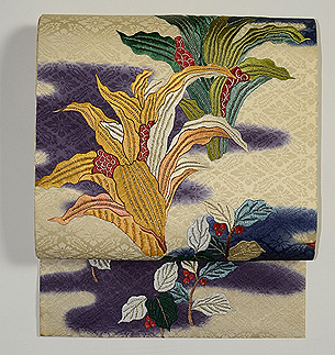 万年青(オモト)の刺繍名古屋帯