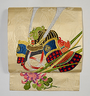 兜の刺繍袋帯