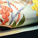 源氏車に南天の名古屋帯 　質感・風合