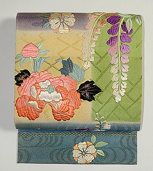 染め分けに四季の花名古屋帯