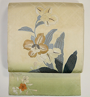 春蘭刺繍の袋帯