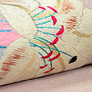 羅に白百合の刺繍名古屋帯　質感・風合