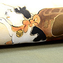 鈴に猫の絵染め名古屋帯 質感・風合