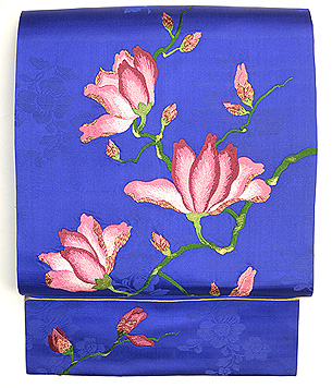 モクレンの刺繍名古屋帯