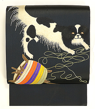 狆に毬と糸巻き刺繍名古屋帯