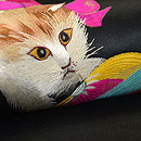 リボン首輪の子猫と毬刺繍名古屋帯 質感・風合