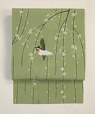 枝垂れ桜に鳥の図名古屋帯