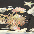 貝尽くし単衣黒留袖　質感・風合