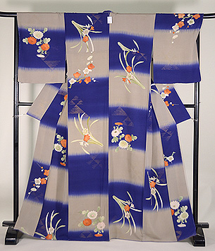 秋冬の花に市松模様小紋