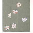 大小あられ風景の裾柄模様三つ紋袷　上前