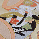 小鼓胴に調べ緒刺繍開き名古屋帯 質感・風合