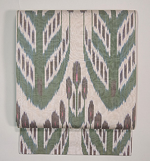 ウズベキスタン・アドラスの名古屋帯