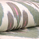 ウズベキスタン・アドラスの名古屋帯　質感・風合