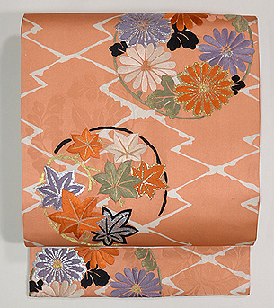 菊にモミジ丸紋名古屋帯