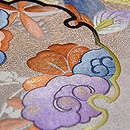 松竹梅壺垂れ地紋花丸刺繍袋帯　質感・風合