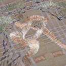 月と猿刺繍名古屋帯 質感・風合