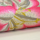 百合と野の花刺繍名古屋帯　質感・風合