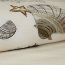 海辺に貝殻刺繍紗名古屋帯　質感・風合