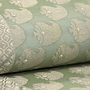 若緑色ペイズリーの名古屋帯　質感・風合