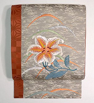 山百合の図刺繍名古屋帯