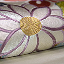 間垣に檜扇鉄線と菊の刺繍袋帯 質感・風合