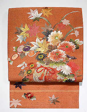 煉瓦色に花車の名古屋帯