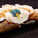 黒地牡丹の刺繍名古屋帯　質感・風合