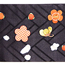 黒地梅の名古屋帯 前中心