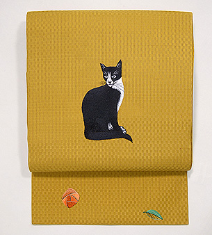 黒猫とバラの花名古屋帯