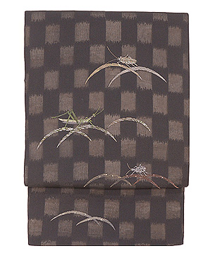 黒地夏虫の名古屋帯