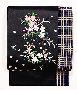 桜の寄せ切れ名古屋帯