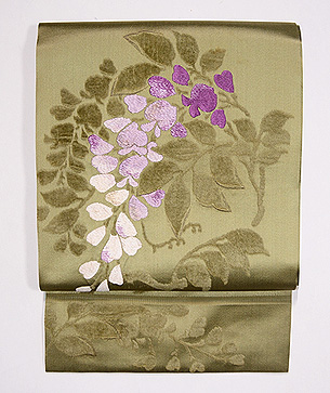 垂れ藤の刺繍名古屋帯