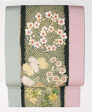 四季の花々丸紋刺繍名古屋帯